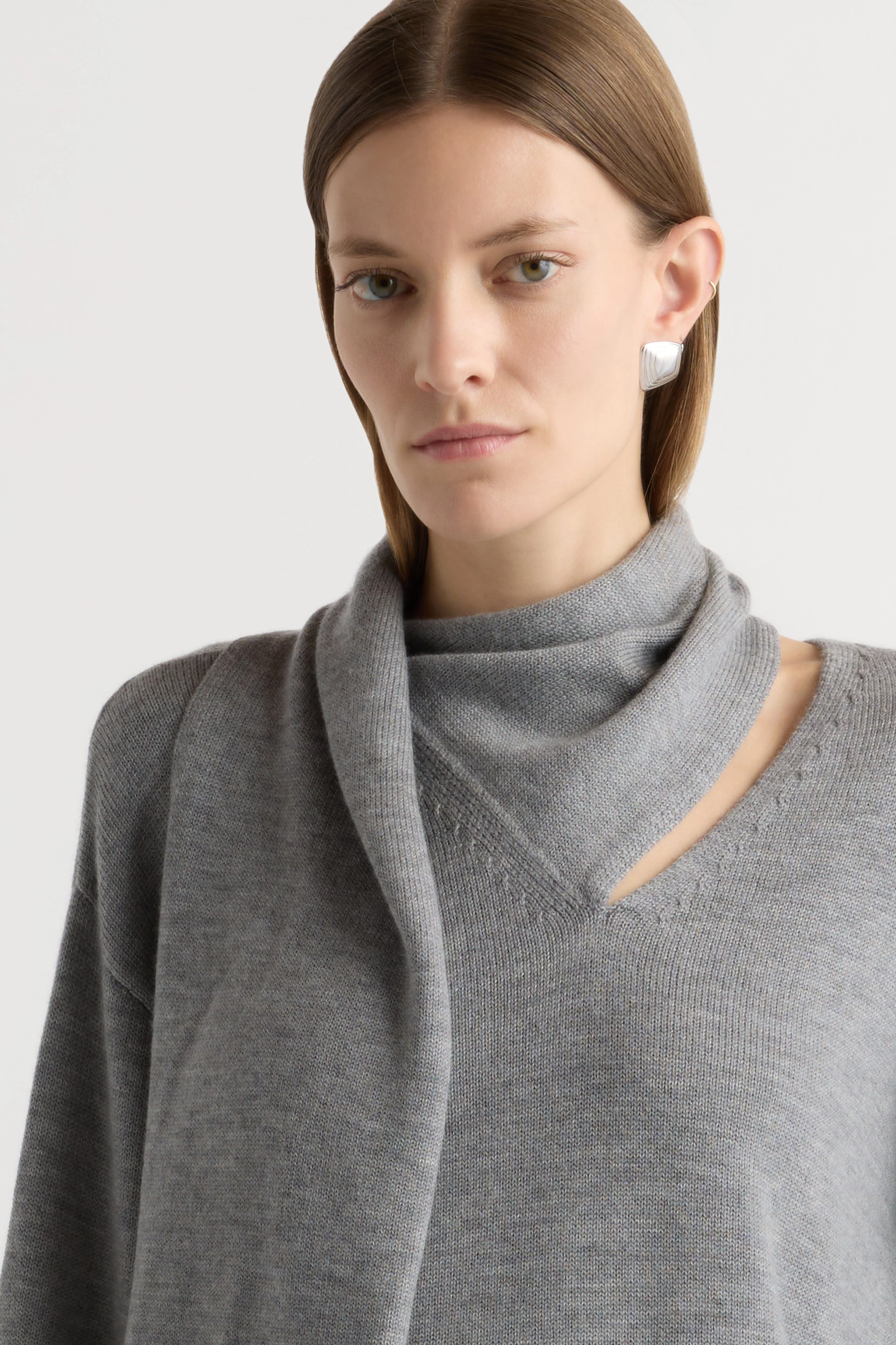 Amanda Scarf-Neck Wool Sweater - Image 4