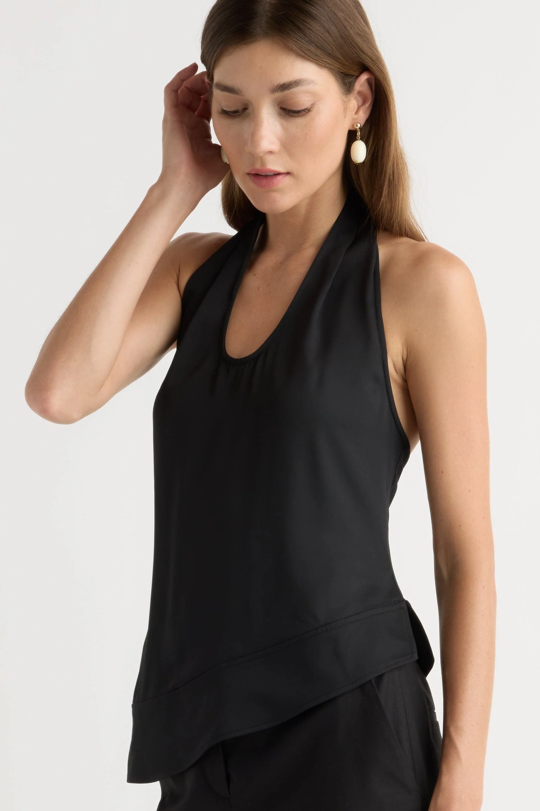 Anju Asymmetric-Hem Halter Blouse - Image 3