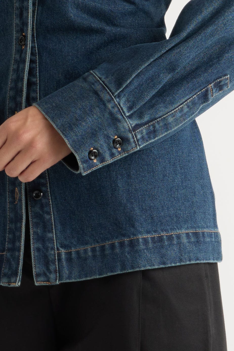 Emmett Structured-Sleeve Denim Jacket - Image 11