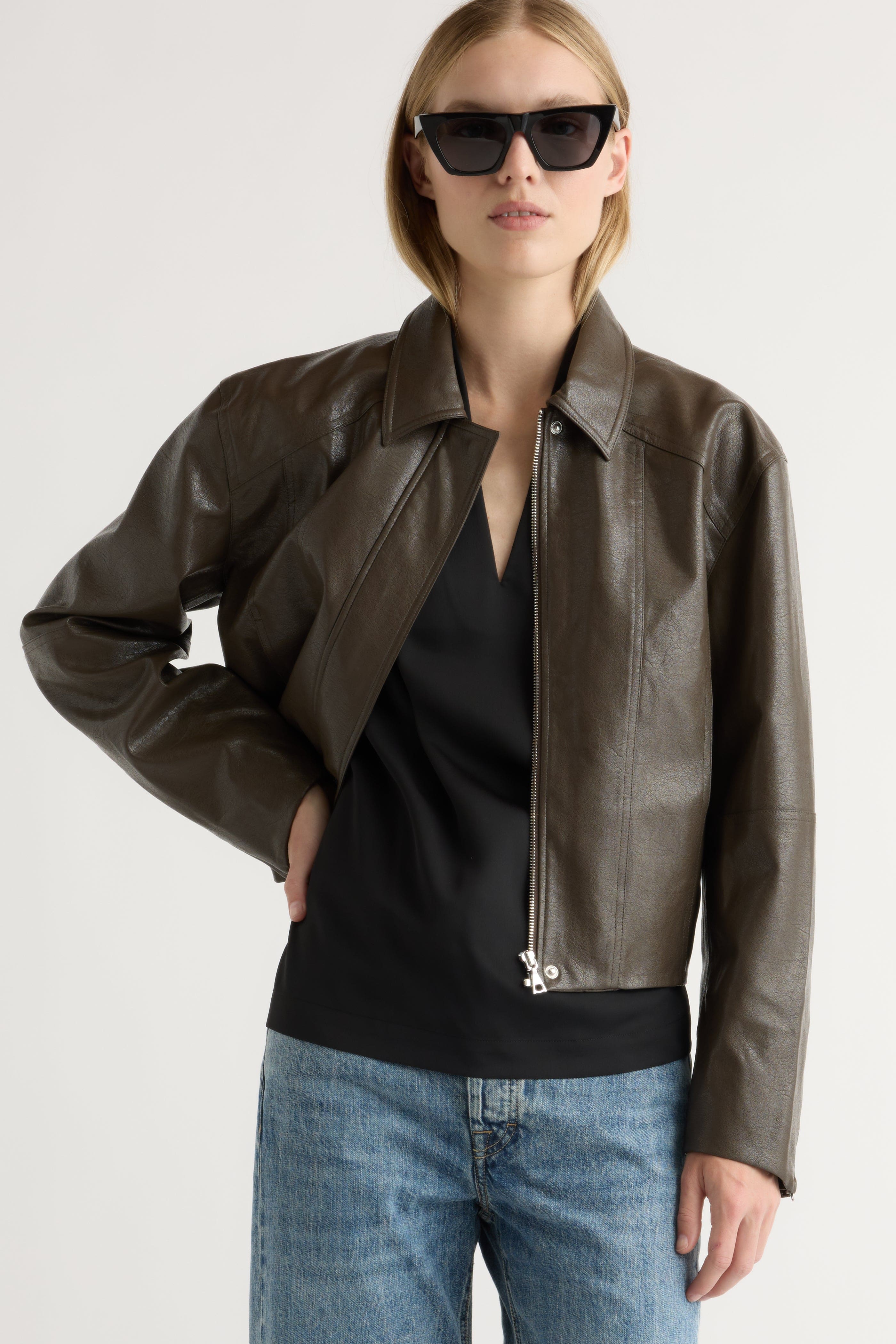 Halle Vegan Leather Jacket - Image 4
