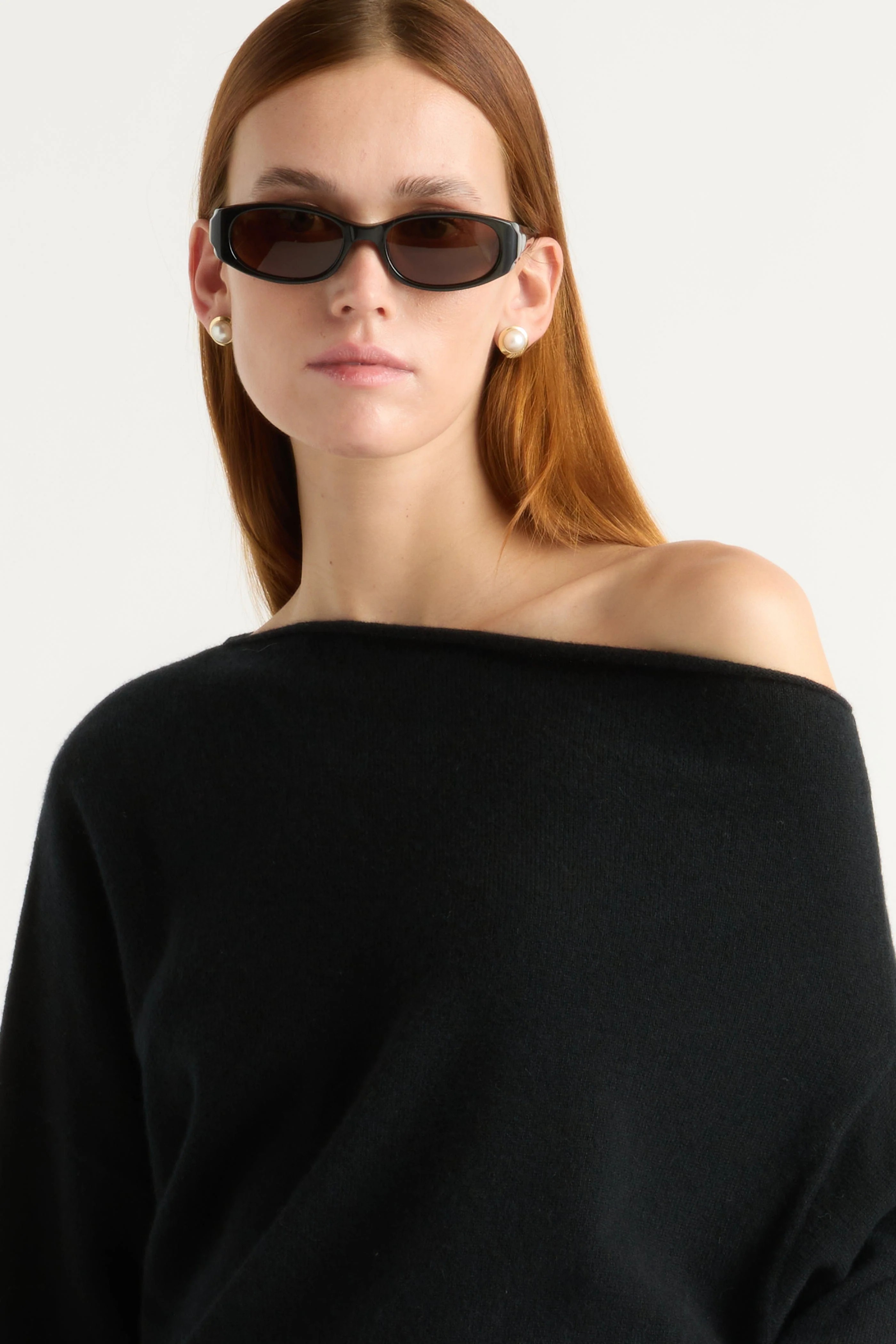 Lan Cashmere Off-Shoulder Sweater - Image 4