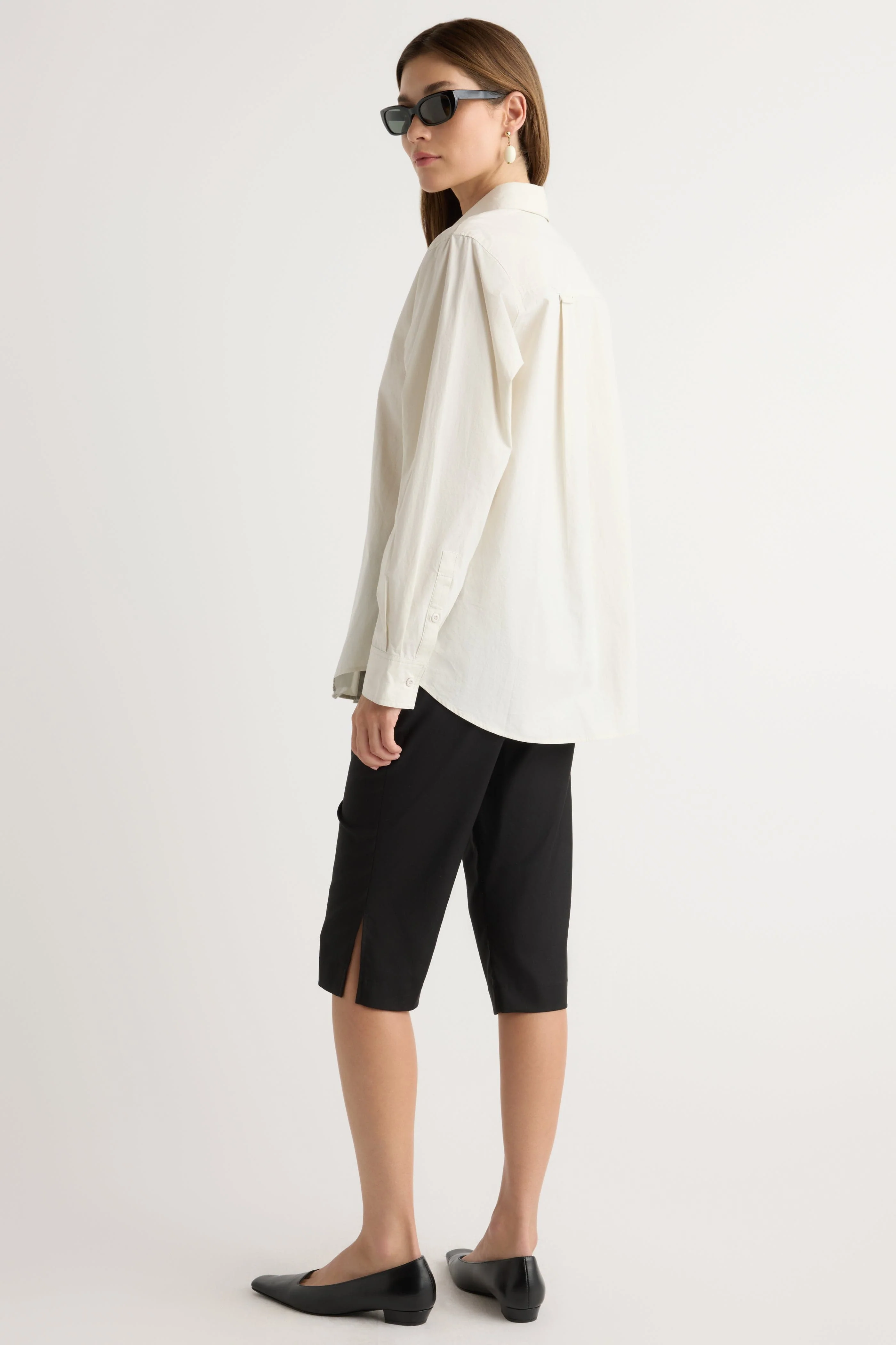 Lexi Tailored Capri Pant - Image 9