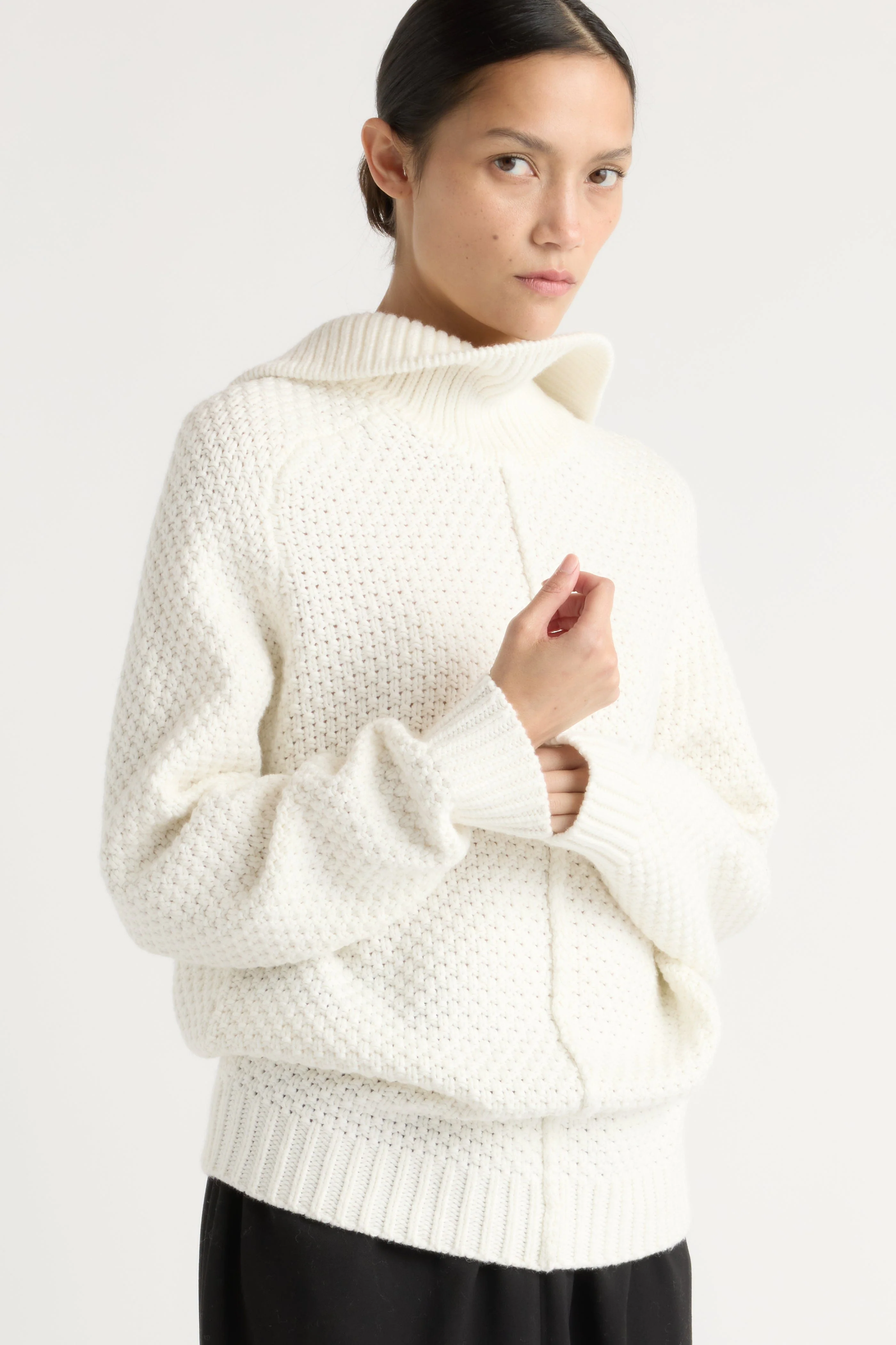Petra Oversized Textured-Knit Sweater - Image 4