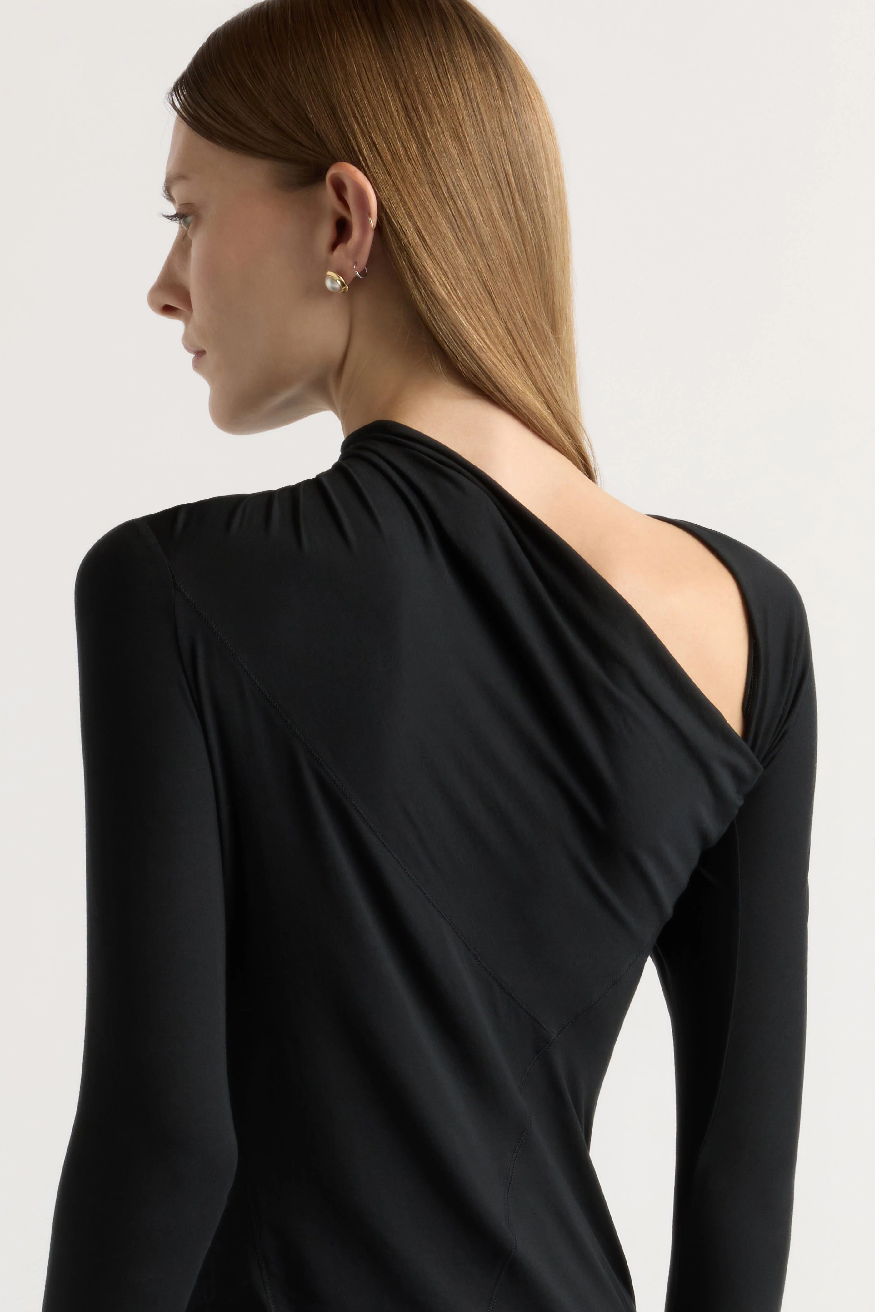 Veronica Asymmetric-Ruched Long-Sleeve Tee - Image 6