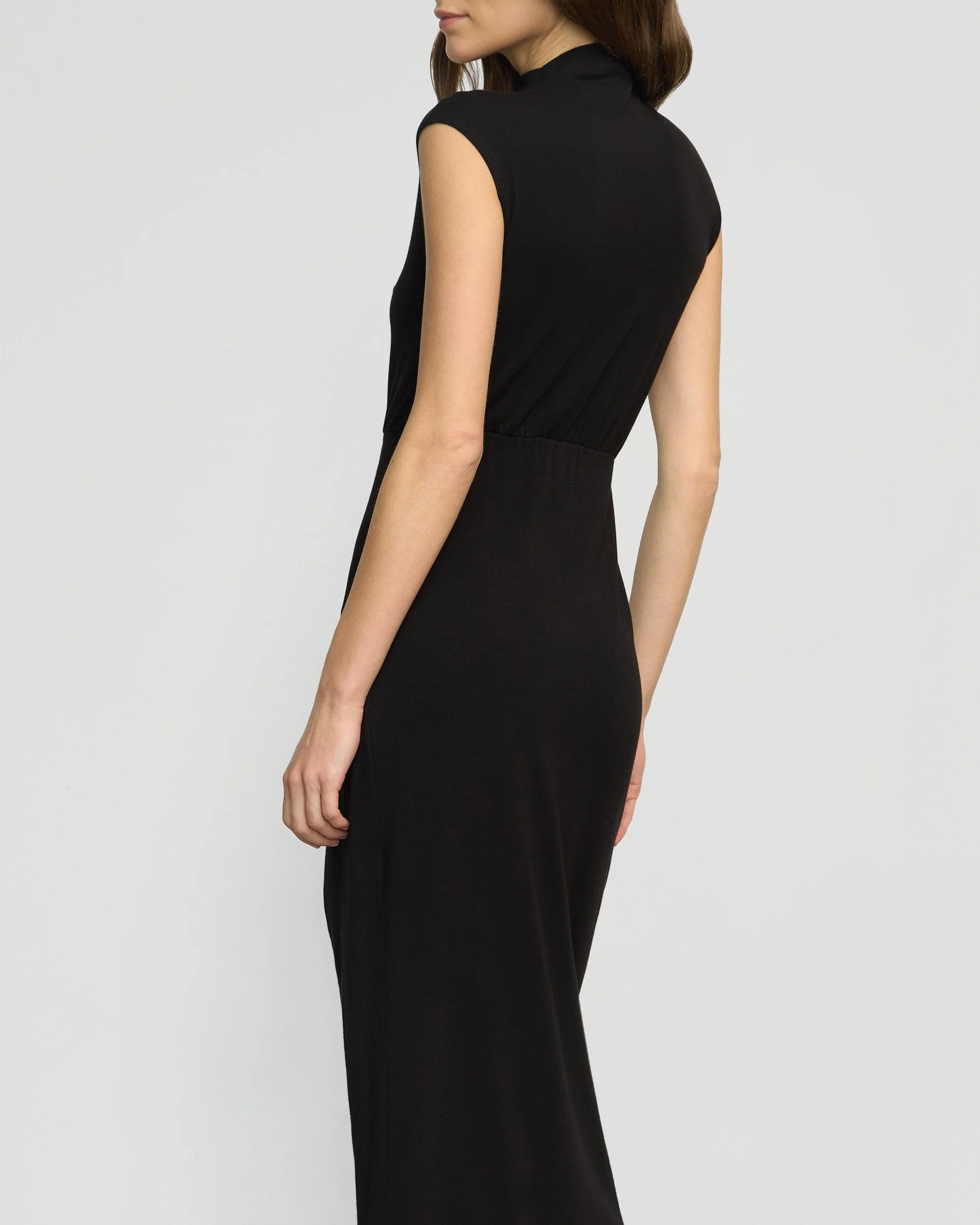 Yimei Mock-Neck Side-Slit Dress - Image 6